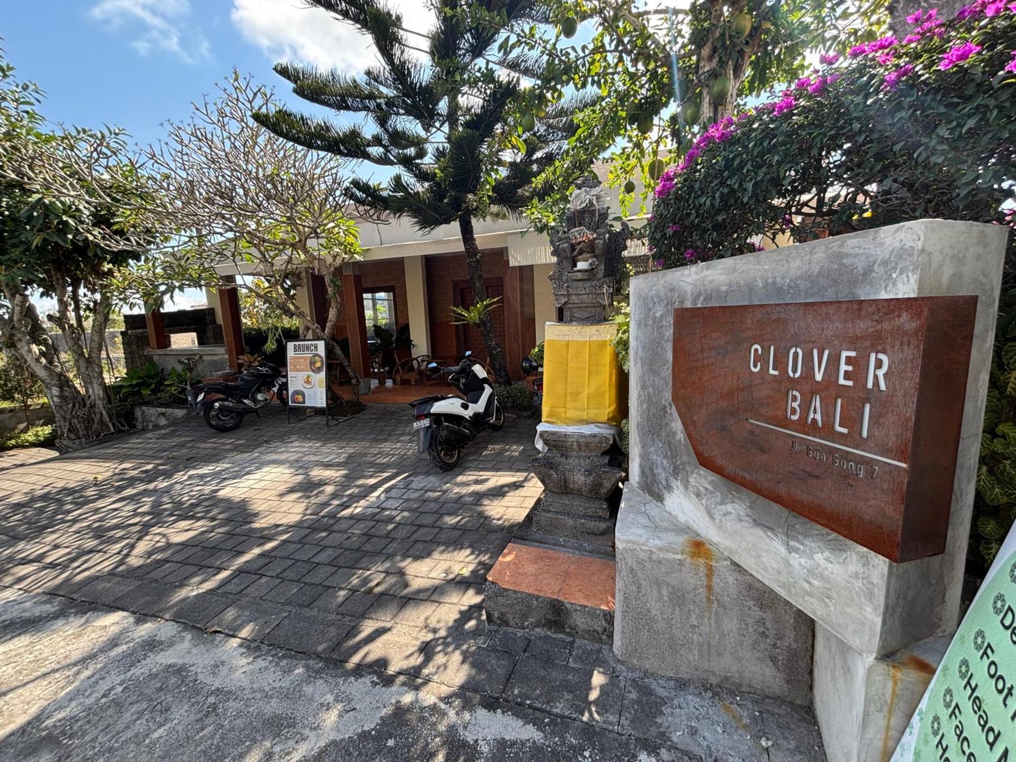 Clover Bali Gasthuis Jimbaran
